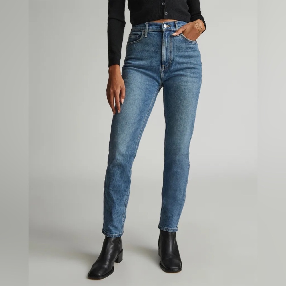 Everlane - The Original Cheeky Jean (Size 27)